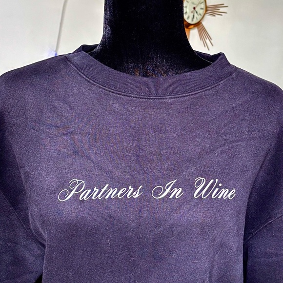 Brunette the Label prefaded oversized black sweatshirt “Partners in Wine” M/L - Picture 4 of 12